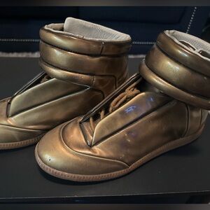 Maison Margiela Future Sneakers Gold Mens